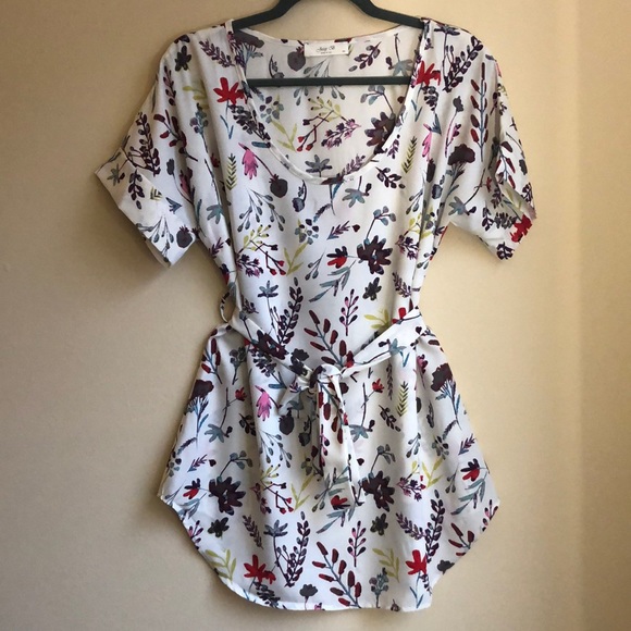 NWOT ModCloth Jessy B Tunic in Sprigs - Picture 1 of 6